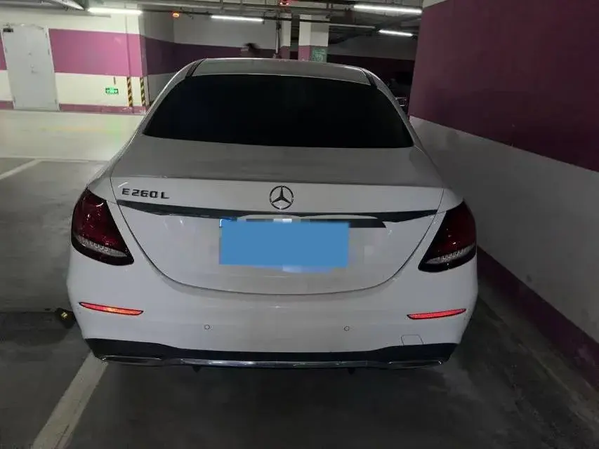 2020 MERCEDES-BENZ E thumbnail 3