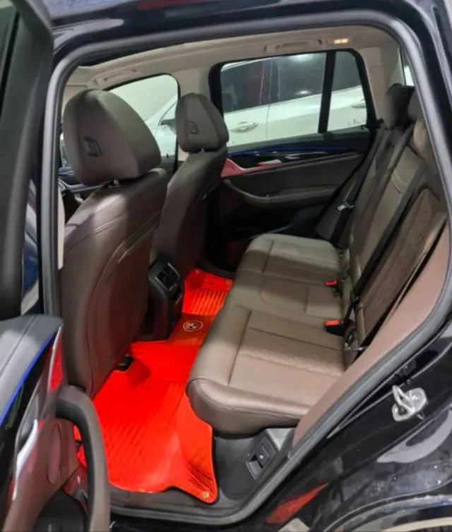 2022 BMW X3 2.0T 184HP L4 8AT,autocango,china used car exporter,china ev exporter,chinese used car exporter,chinese used ev exporter