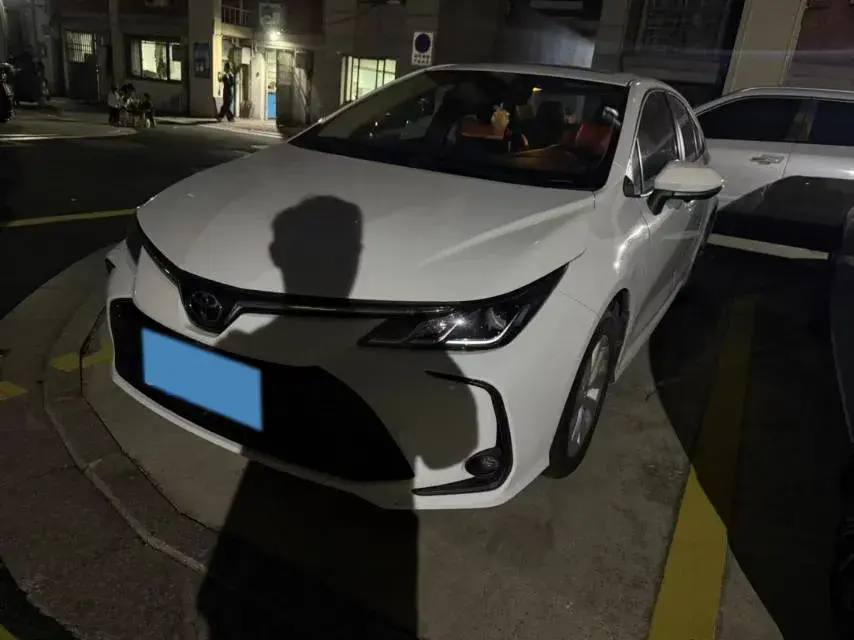 2022 TOYOTA COROLLA view 1