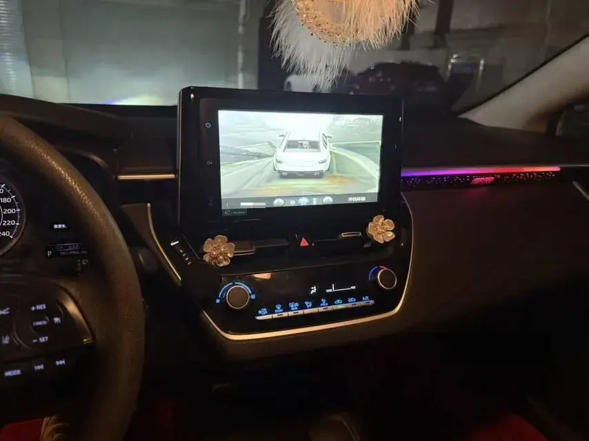 2022 TOYOTA COROLLA thumbnail 4