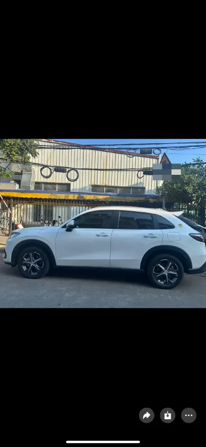 2023 Honda ZR-V 1.5T 182HP L4 CVT,autocango,china used car exporter,china ev exporter,chinese used car exporter,chinese used ev exporter