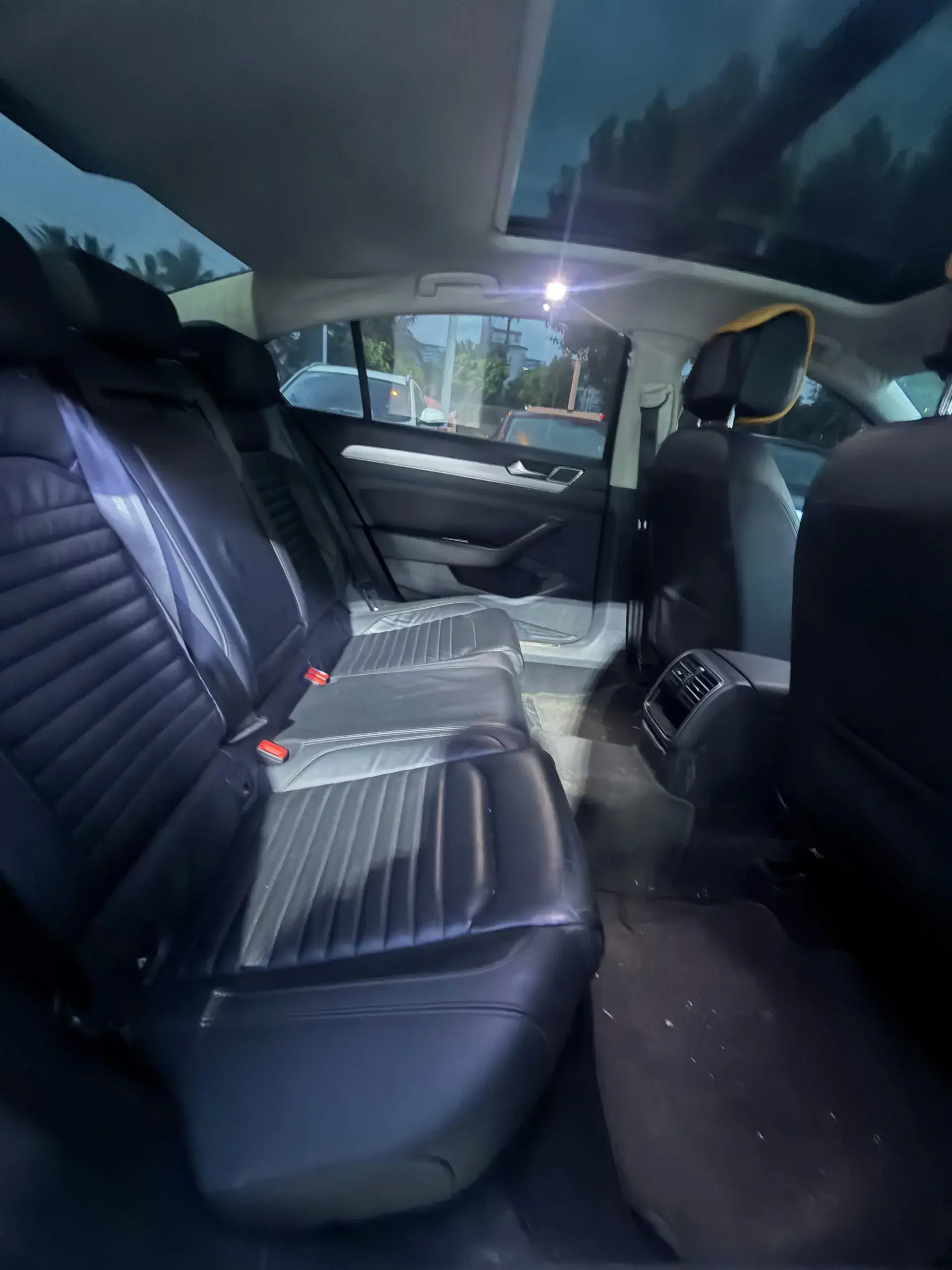 2019 VOLKSWAGEN MAGOTAN thumbnail 4