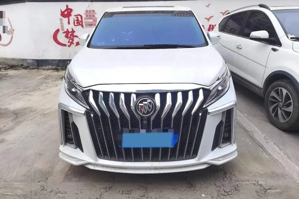 2018 BUICK GL8 thumbnail 2