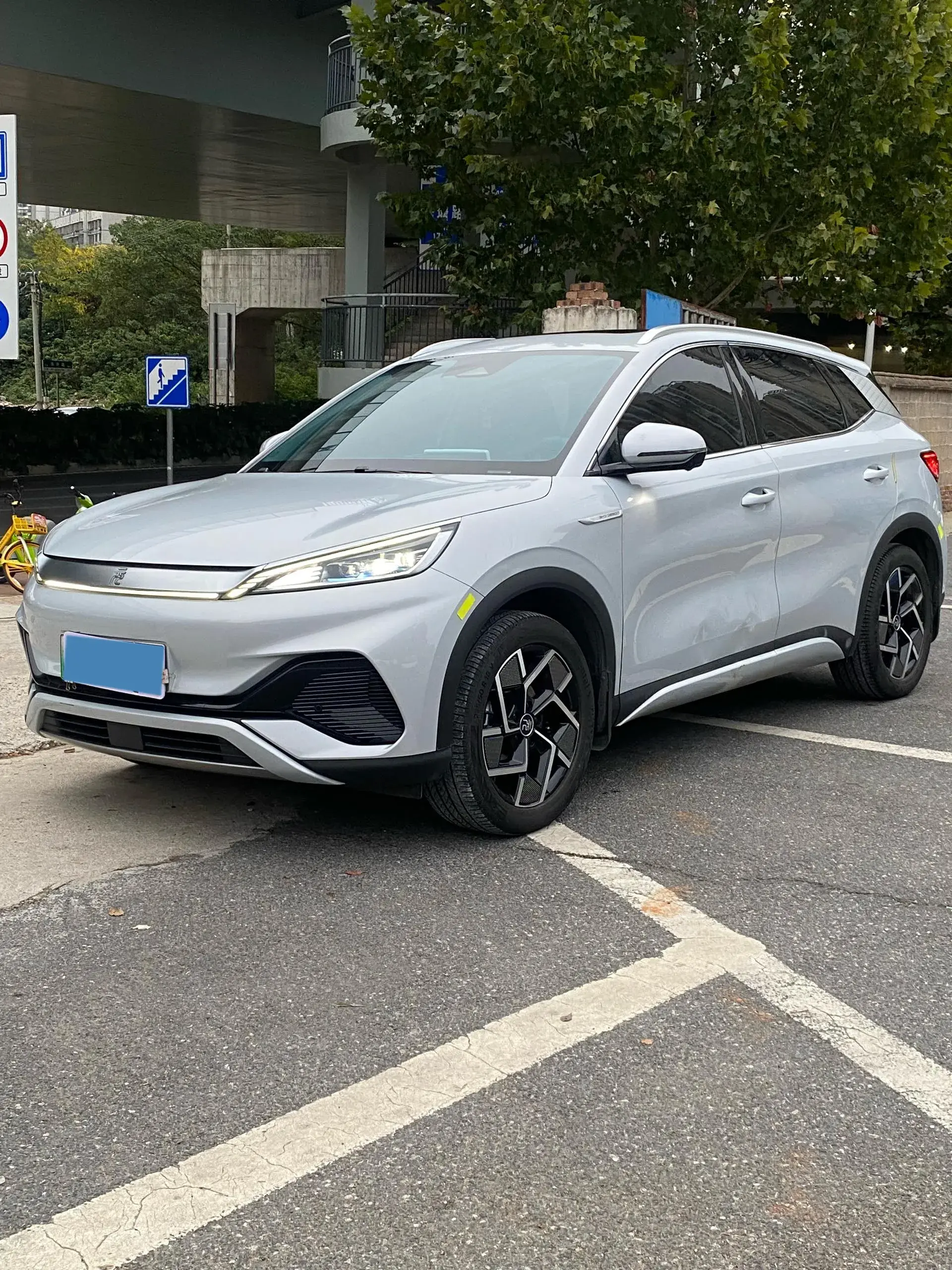 2022 BYD YUAN view 1