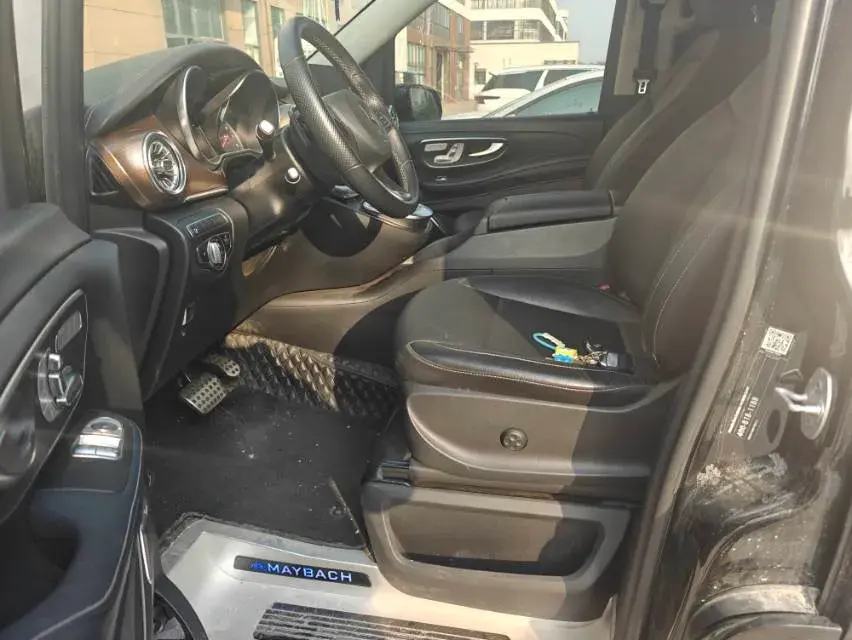 2021 MERCEDES-BENZ V thumbnail 3