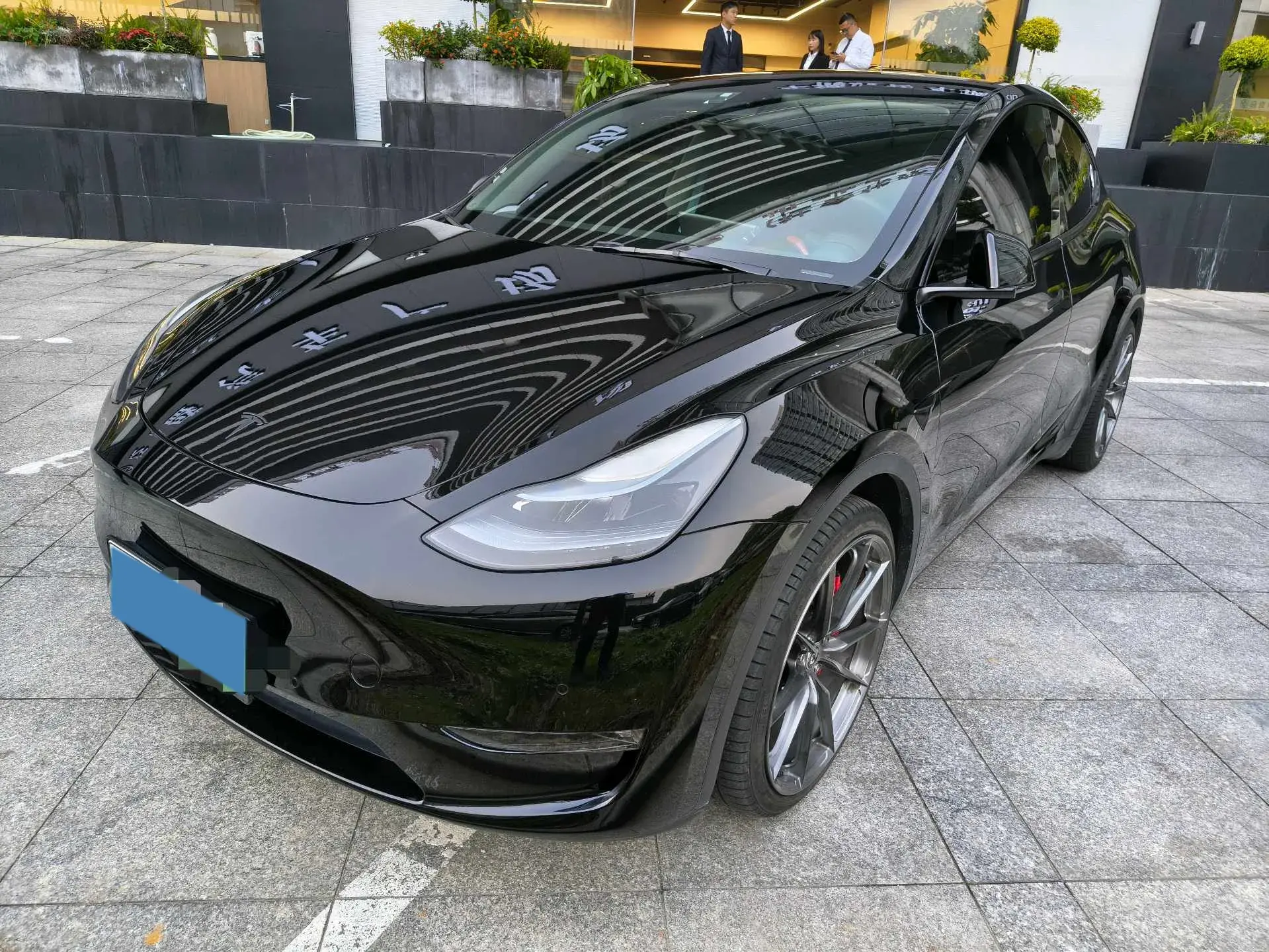 2023 TESLA MODEL view 1