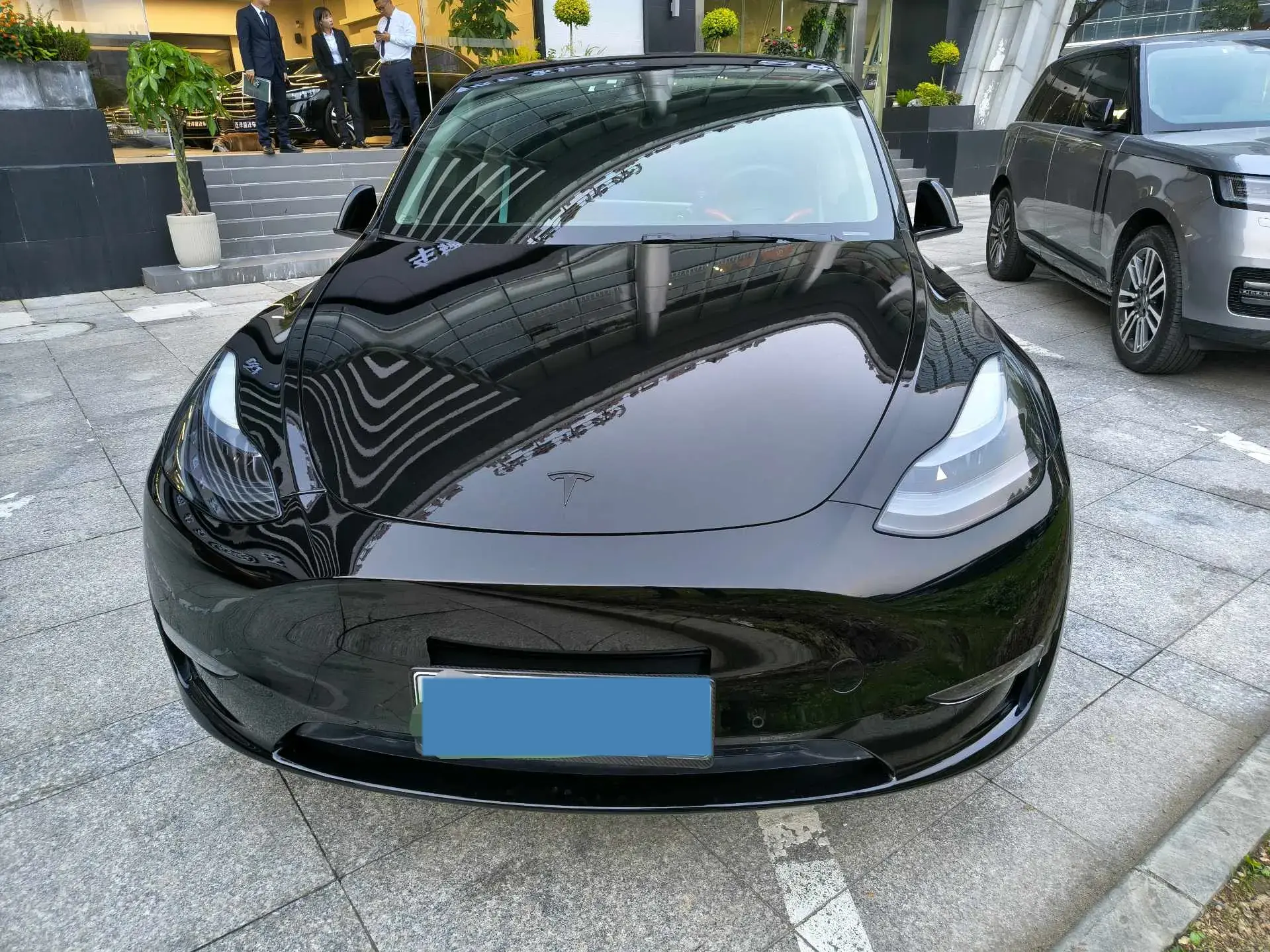 2023 TESLA MODEL thumbnail 2