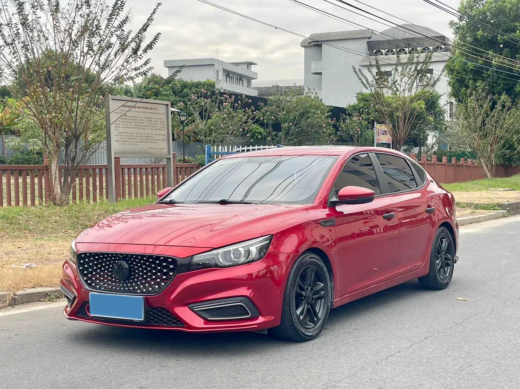 2018 MG MG6 view 1