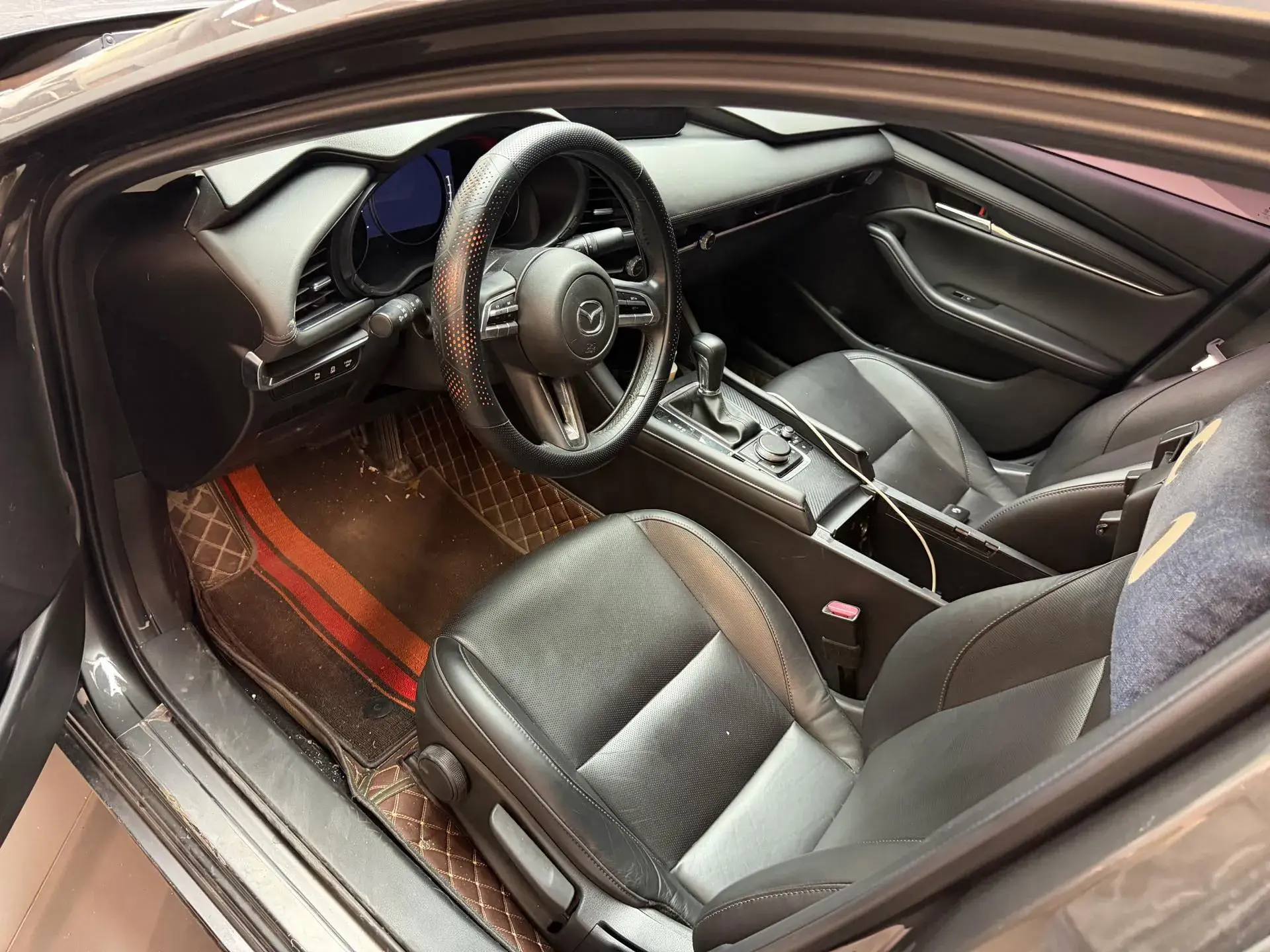 2020 MAZDA 3 thumbnail 2