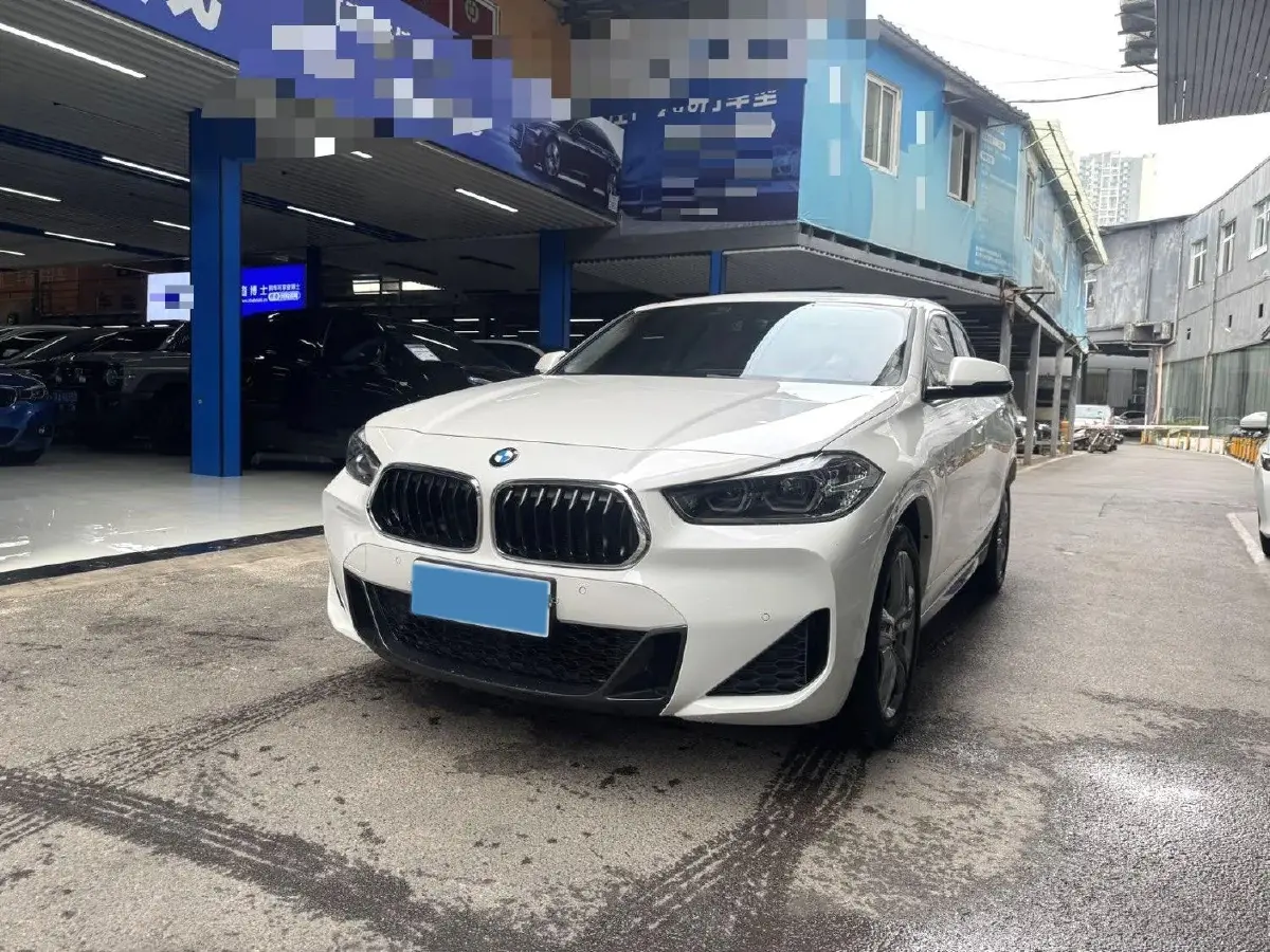 2022 BMW X2 2.0T 192HP L4 7DCT