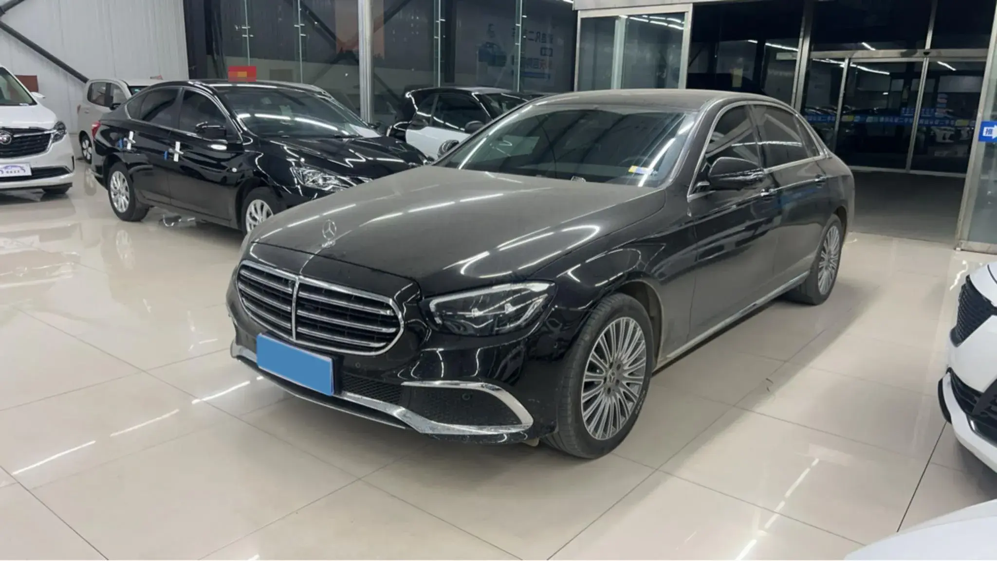 2021 MERCEDES-BENZ E view 1