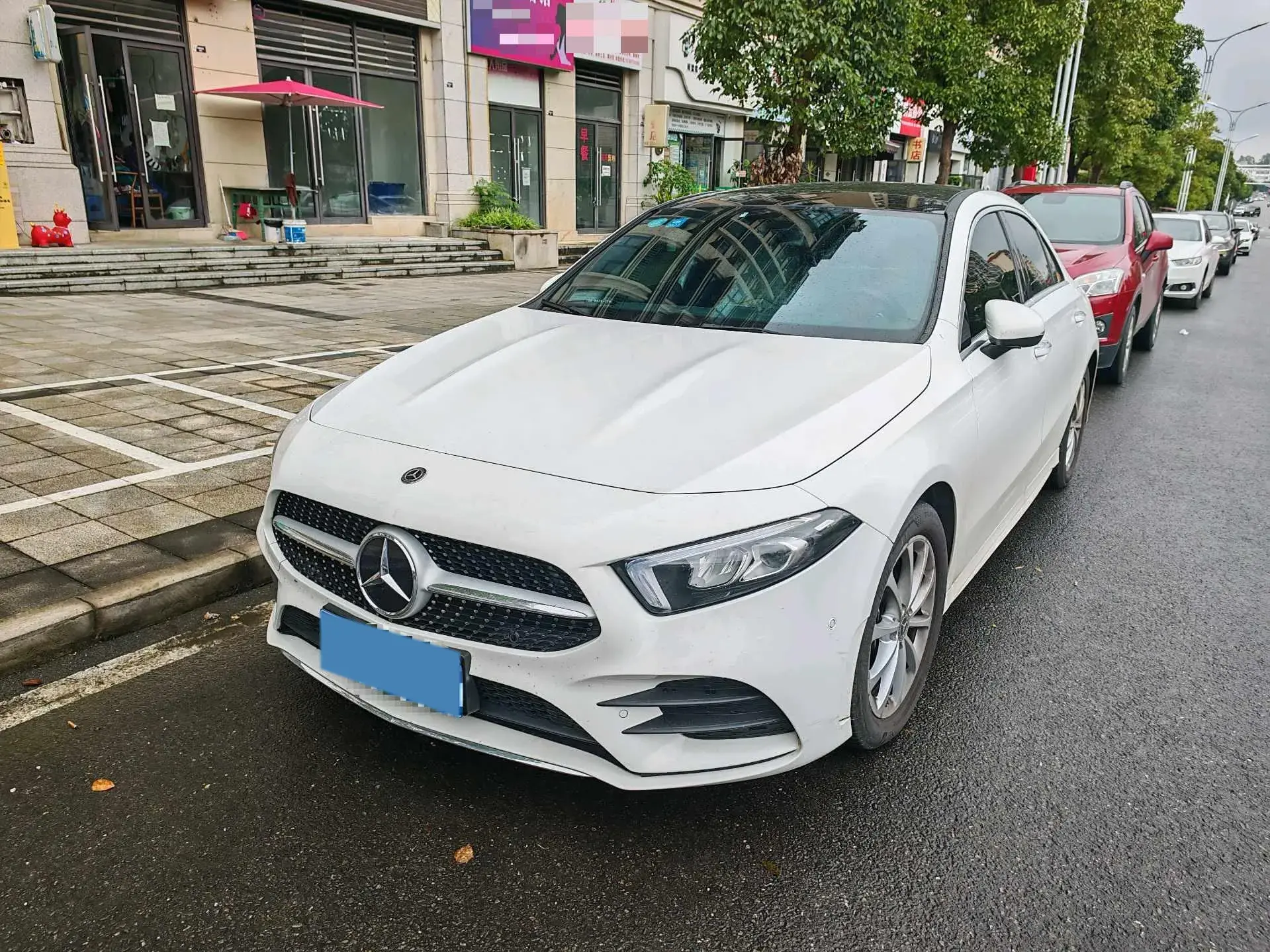 2020 MERCEDES-BENZ A view 1