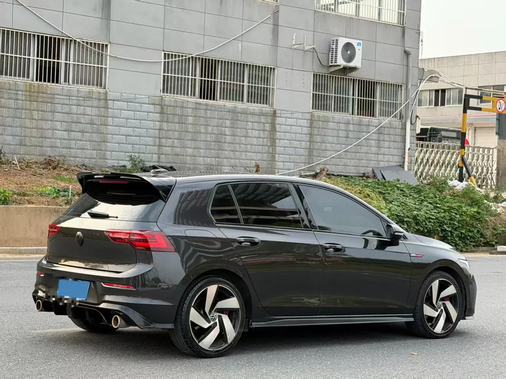 2021 VOLKSWAGEN GOLFGTI thumbnail 4