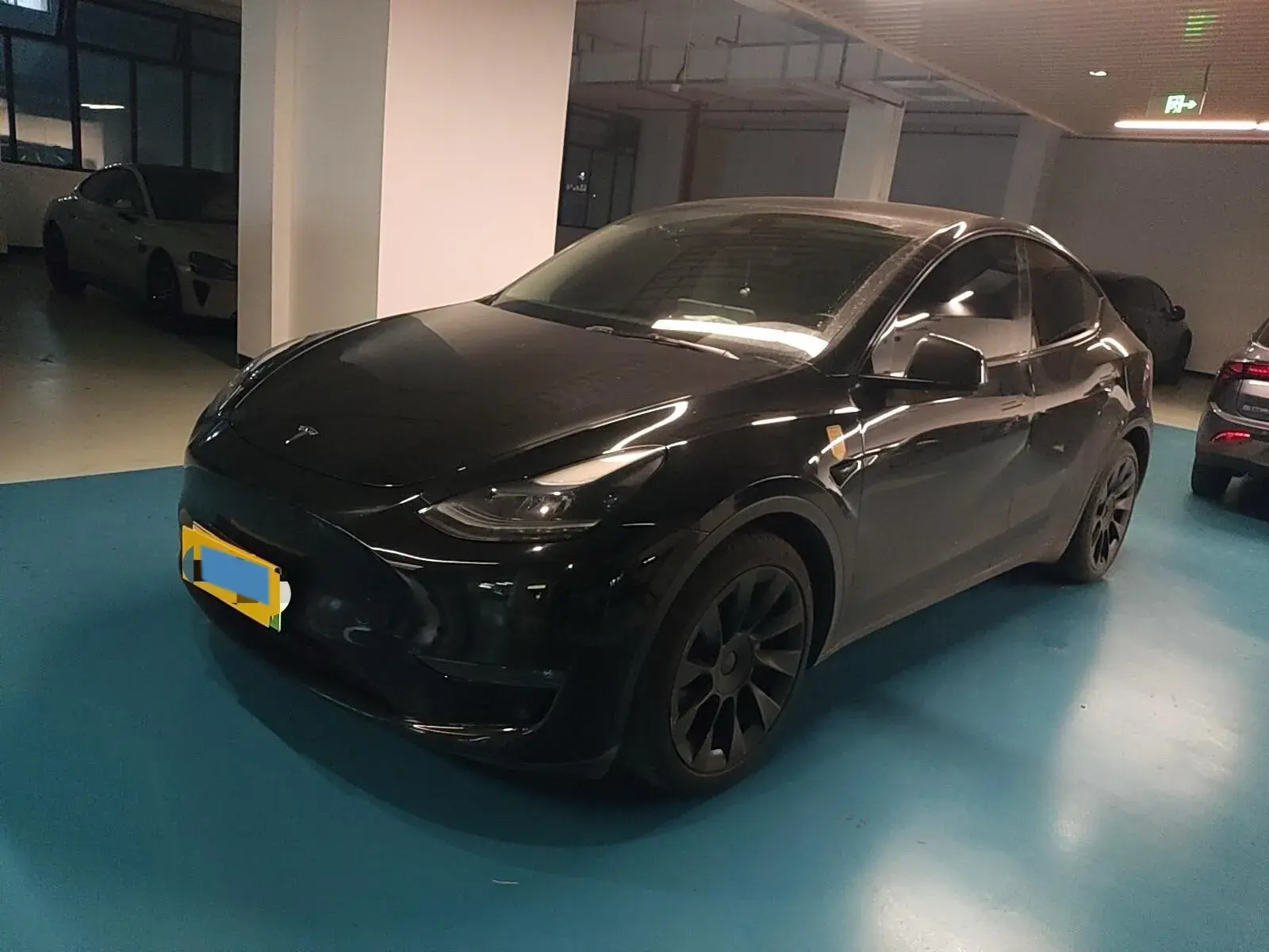 2021 TESLA MODEL view 1