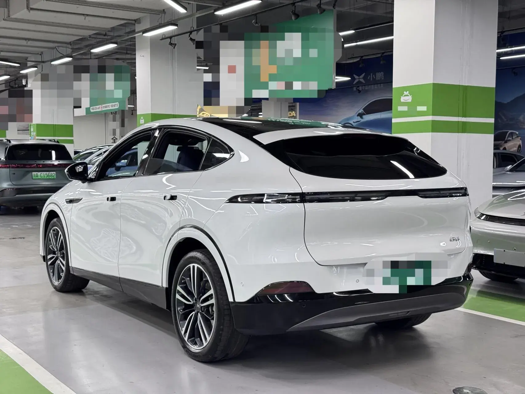 2023 XPENG G6 thumbnail 3