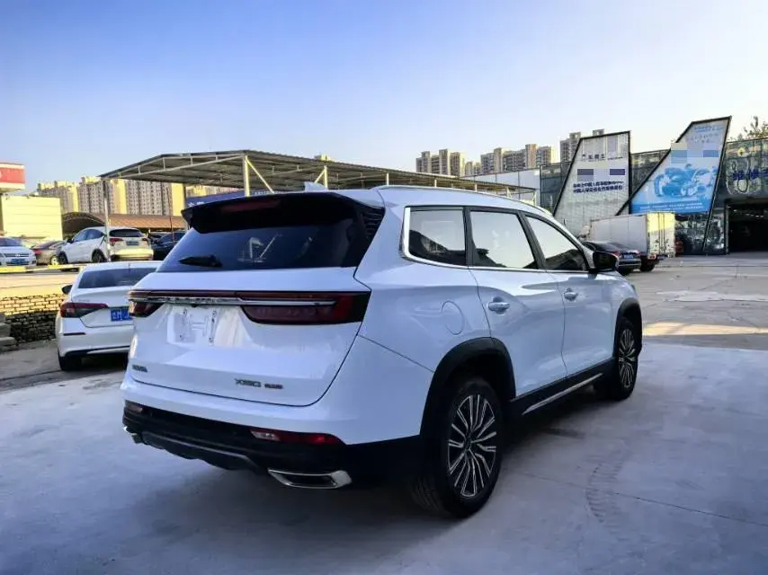 2024 JETOUR X90 thumbnail 4