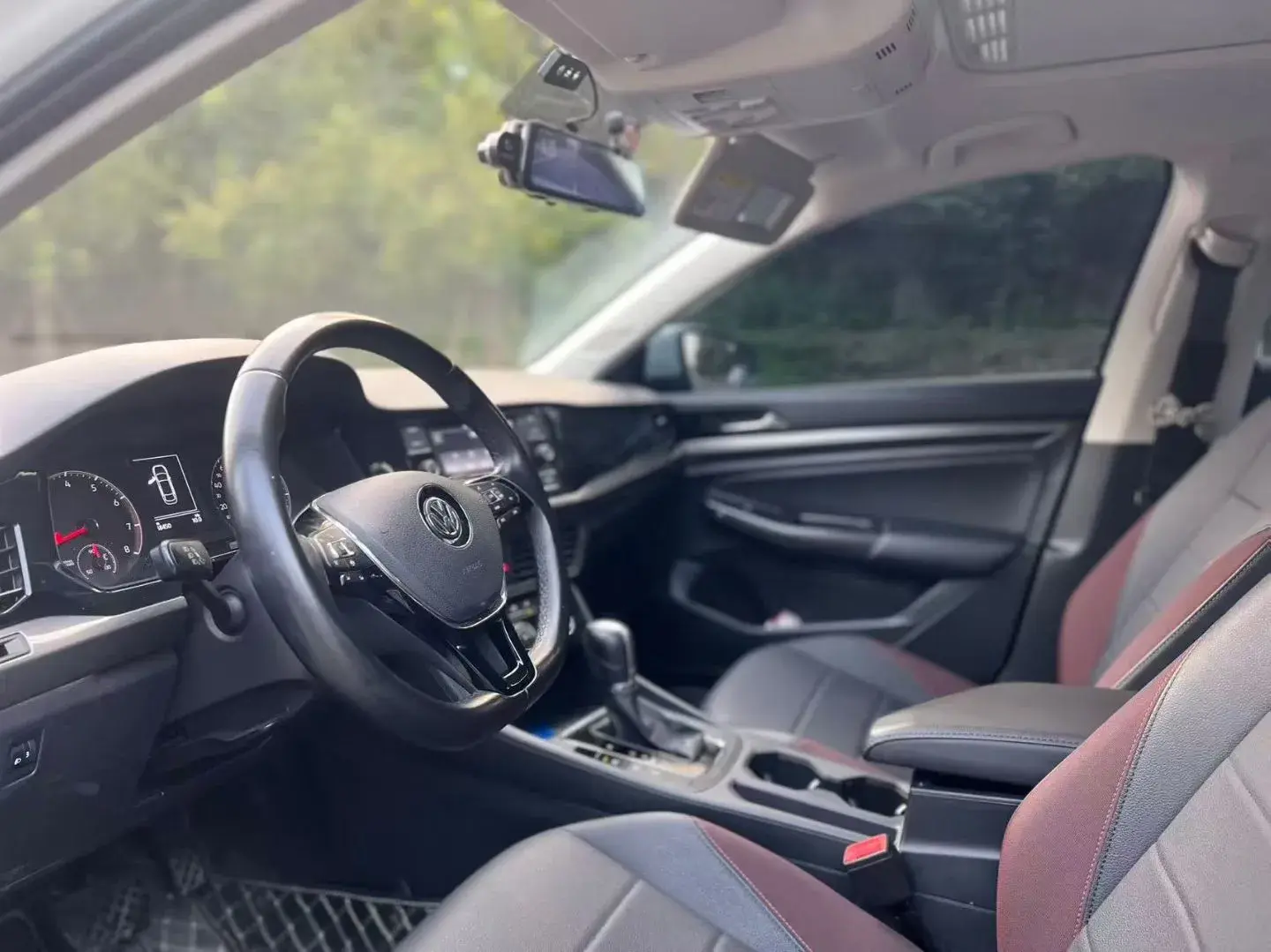 2020 VOLKSWAGEN BORA thumbnail 4