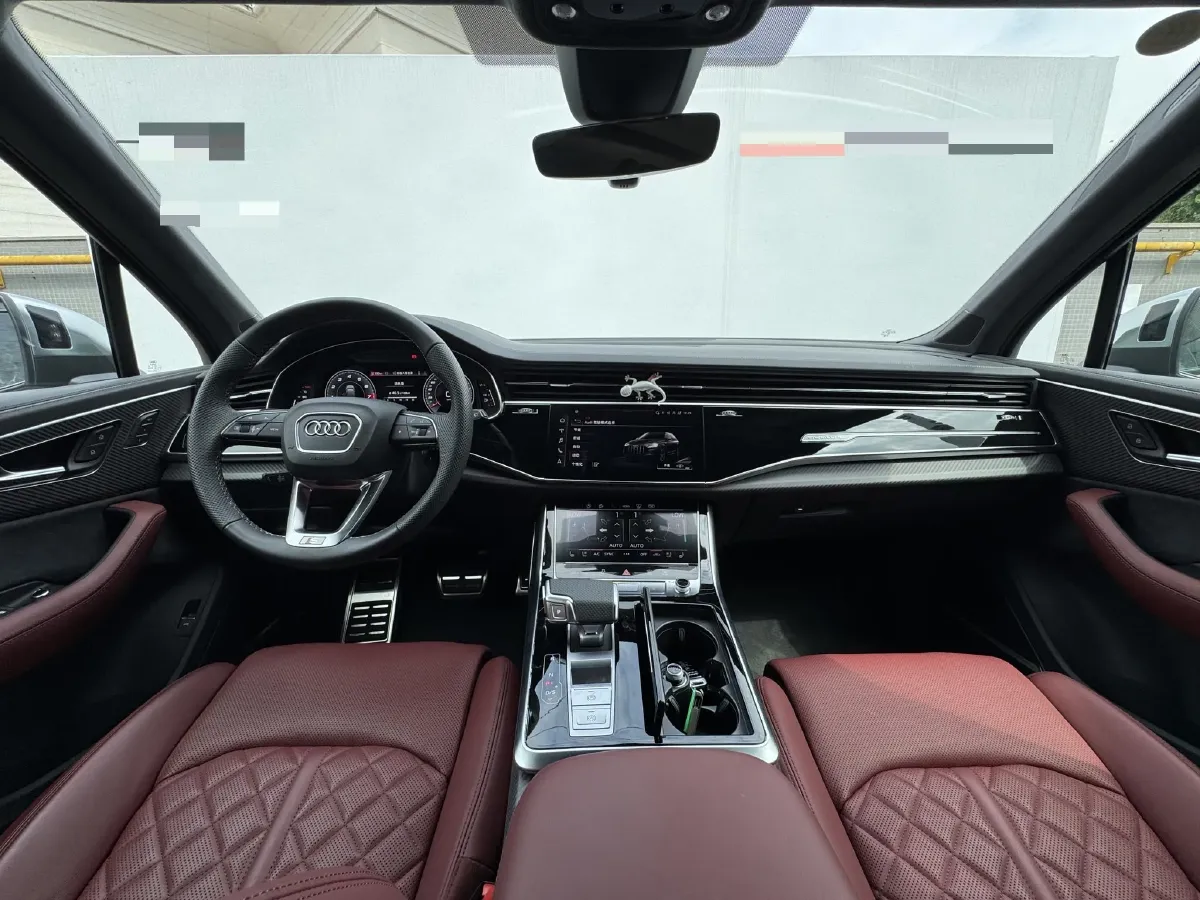 2024 Audi SQ7 4.0T 507HP V8 8AT,autocango,china used car exporter,china ev exporter,chinese used car exporter,chinese used ev exporter