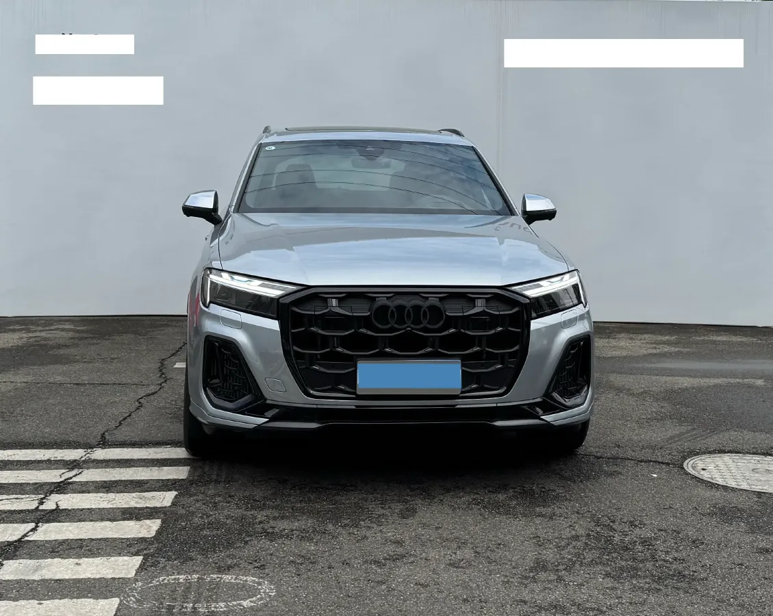 2024 Audi SQ7 4.0T 507HP V8 8AT,autocango,china used car exporter,china ev exporter,chinese used car exporter,chinese used ev exporter
