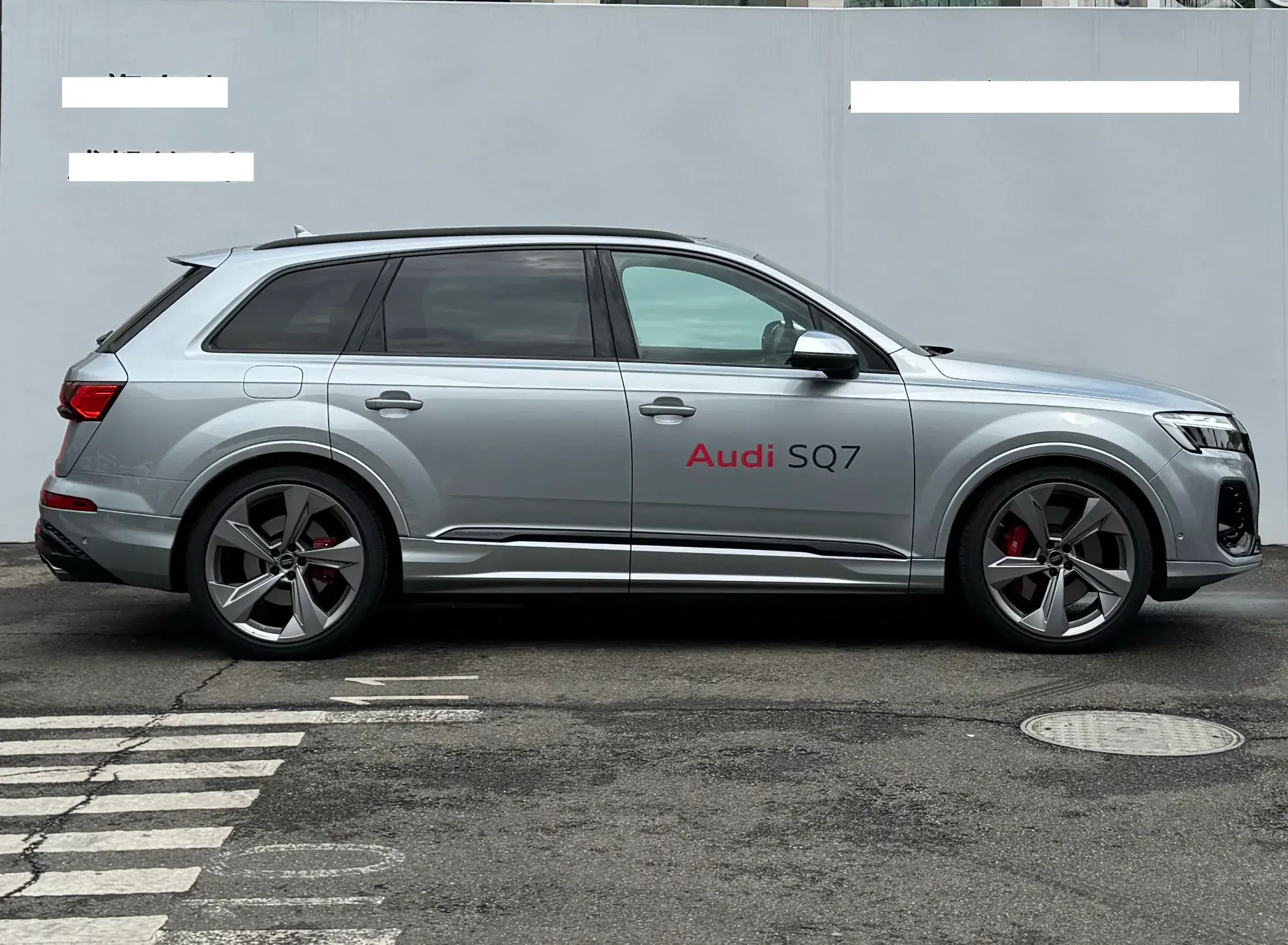2024 AUDI SQ7 thumbnail 2