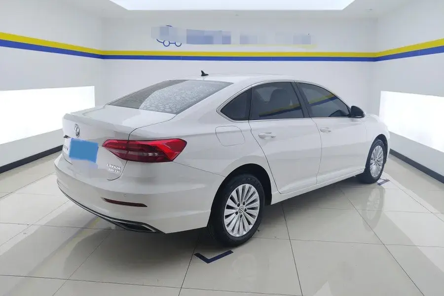 2019 VOLKSWAGEN LAVIDA thumbnail 2