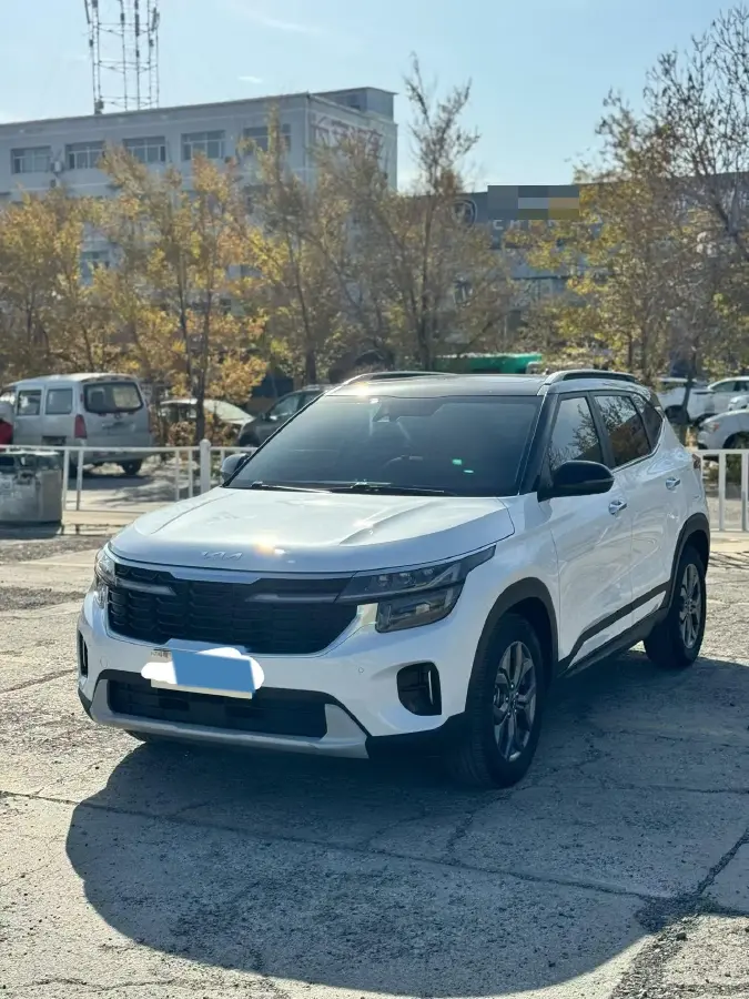 2023 Kia Seltos 1.5L 115HP L4 CVT