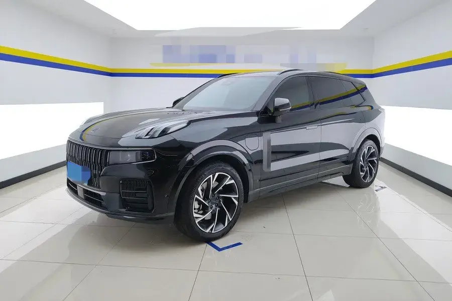 2021 LYNK&CO 09 view 1