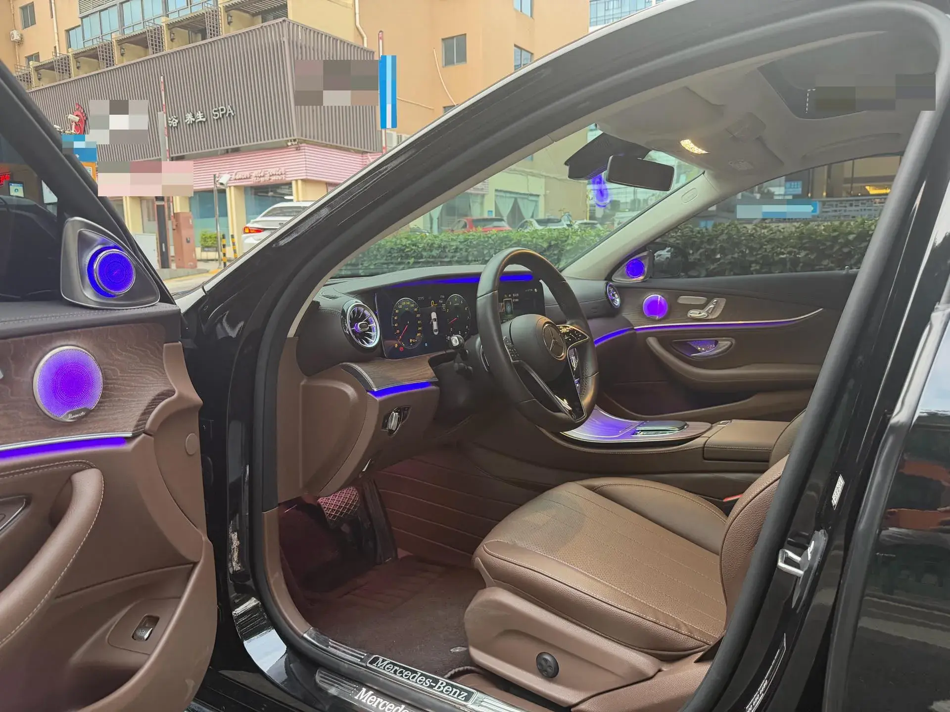 2023 MERCEDES-BENZ E thumbnail 4