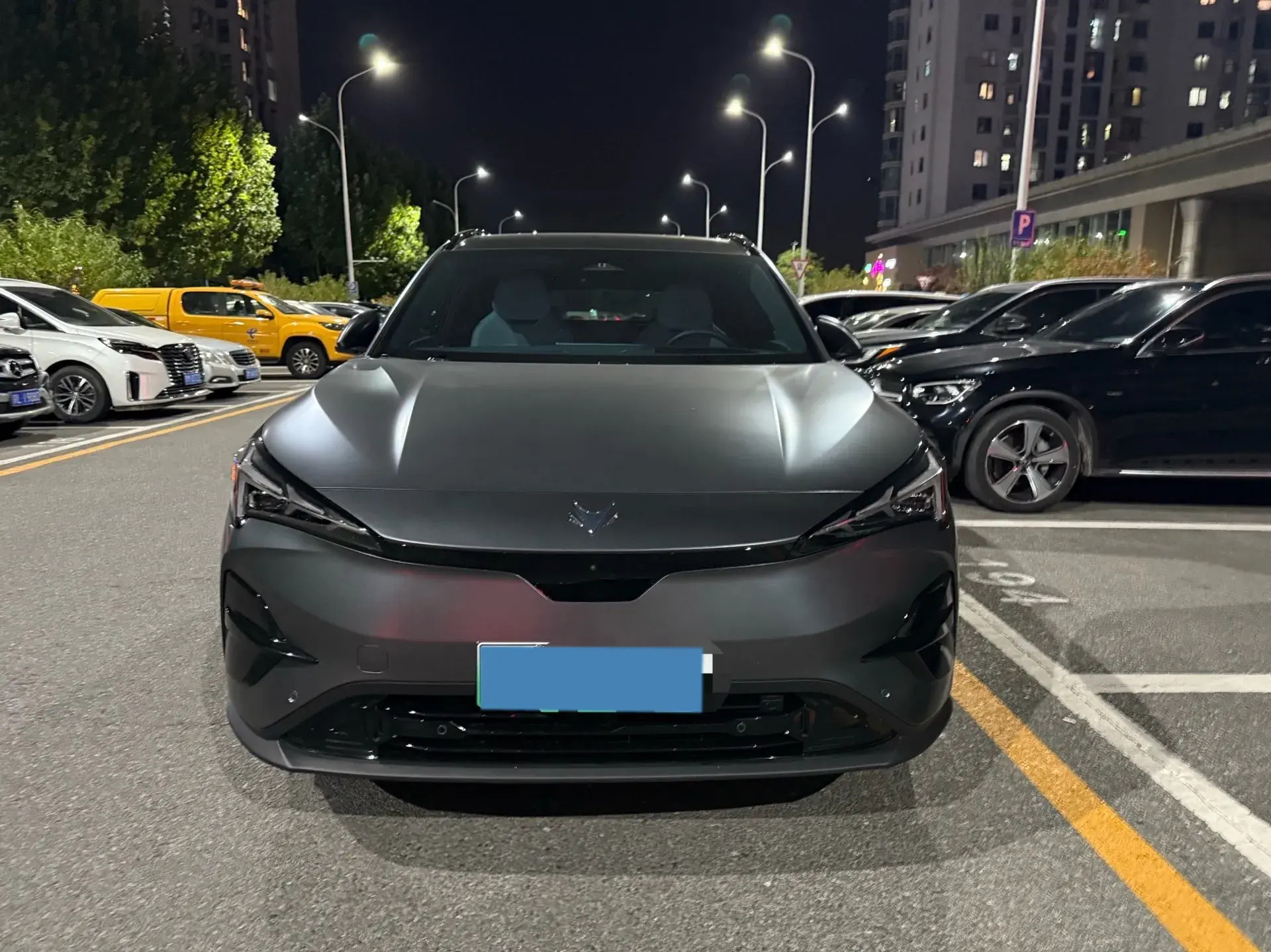 2024 ARCFOX ΑT5 thumbnail 2