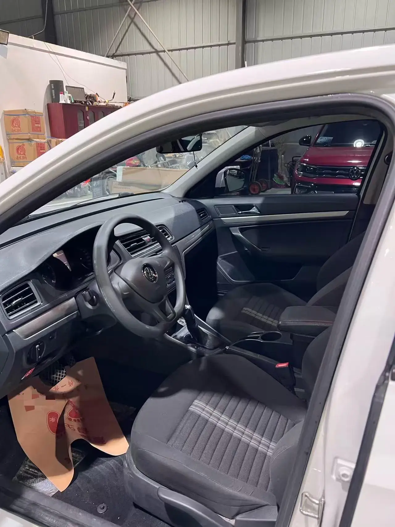 2019 VOLKSWAGEN LAVIDA thumbnail 4