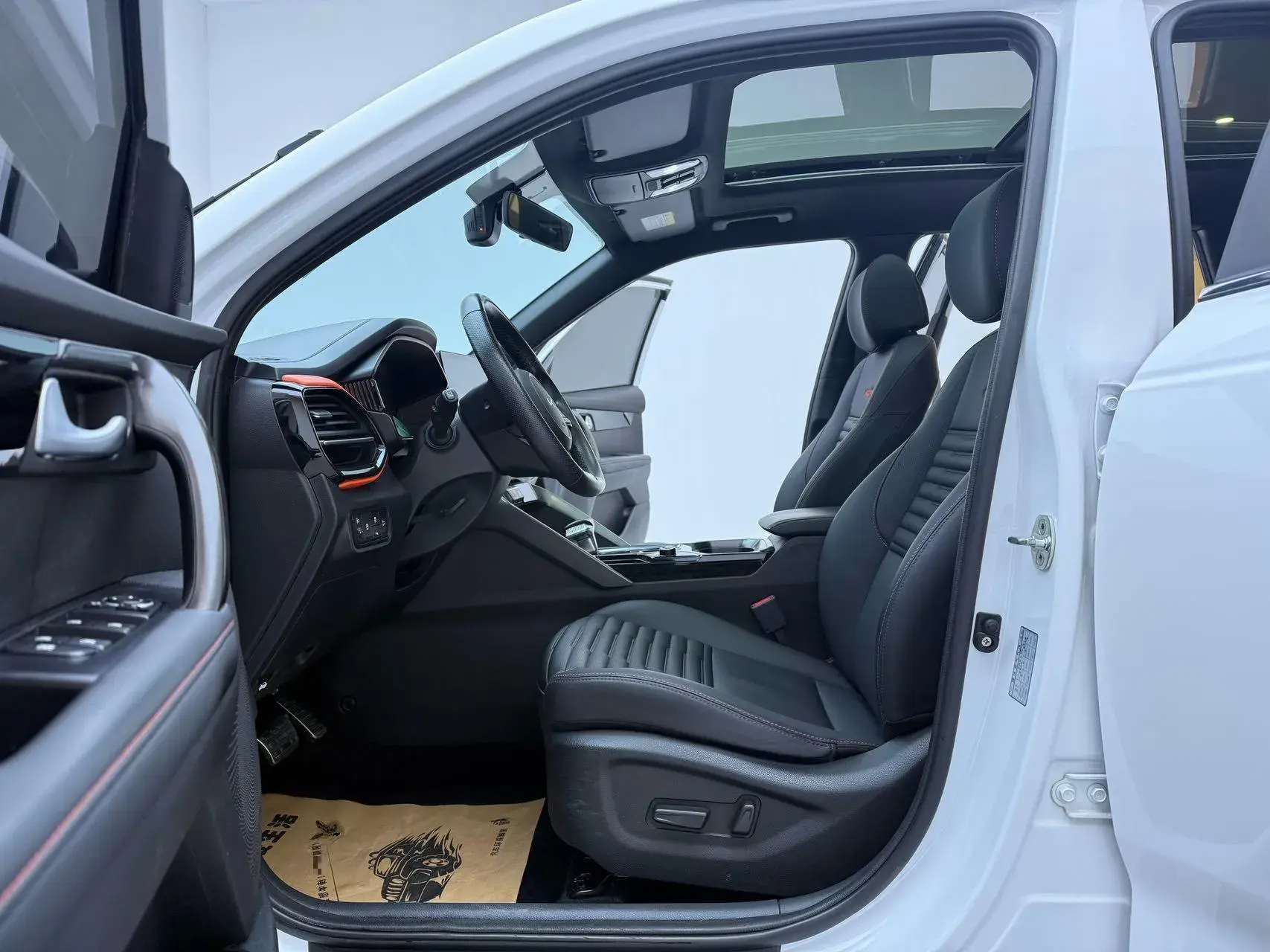 2021 KIA SPORTAGE thumbnail 4