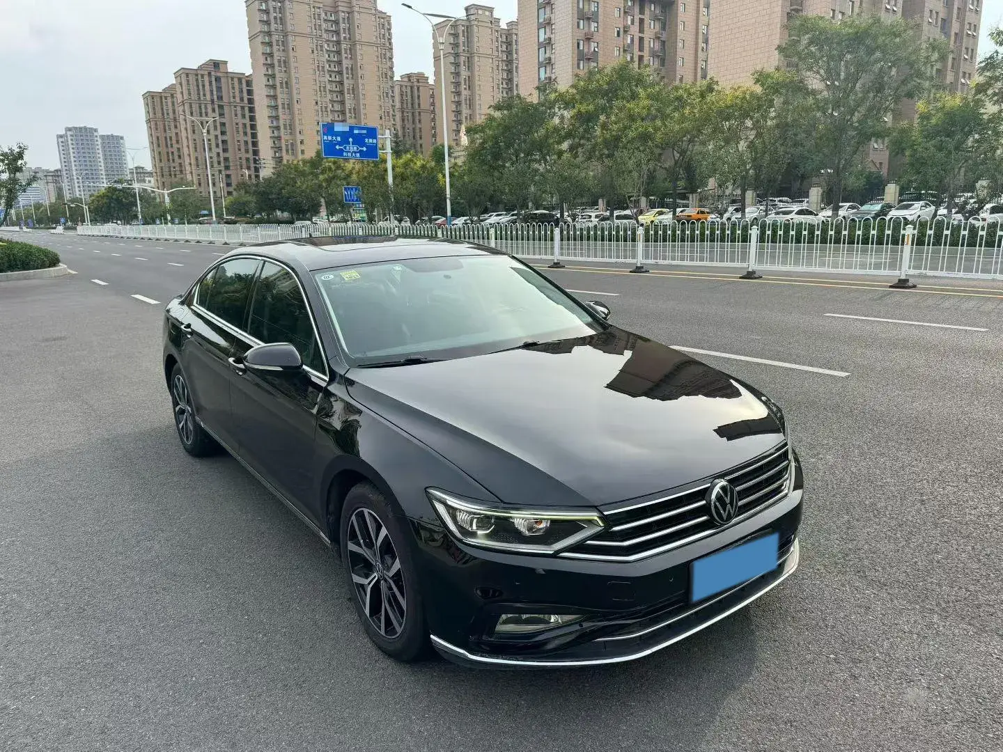 2020 VOLKSWAGEN MAGOTAN thumbnail 3