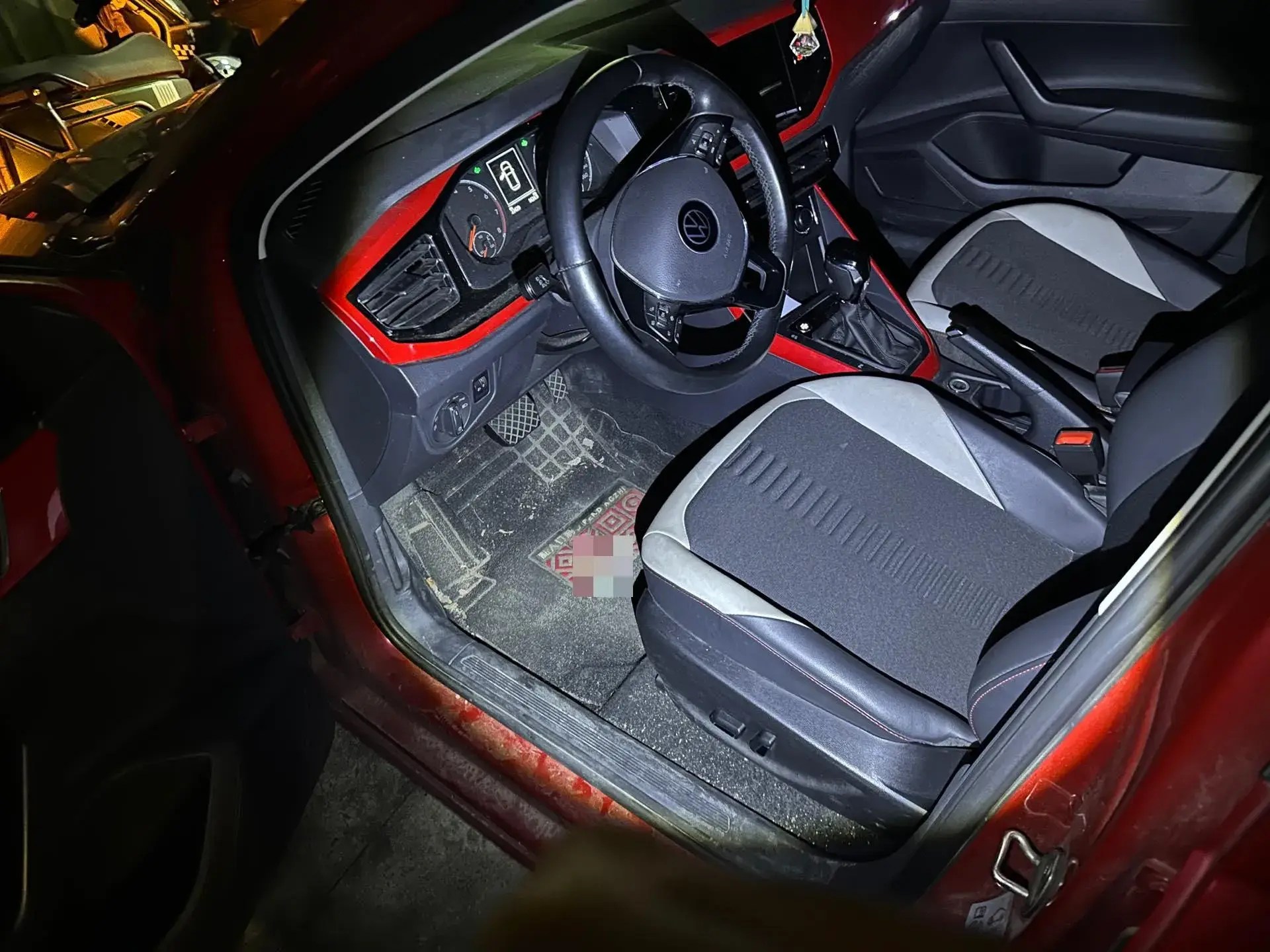 2021 VOLKSWAGEN POLO thumbnail 4