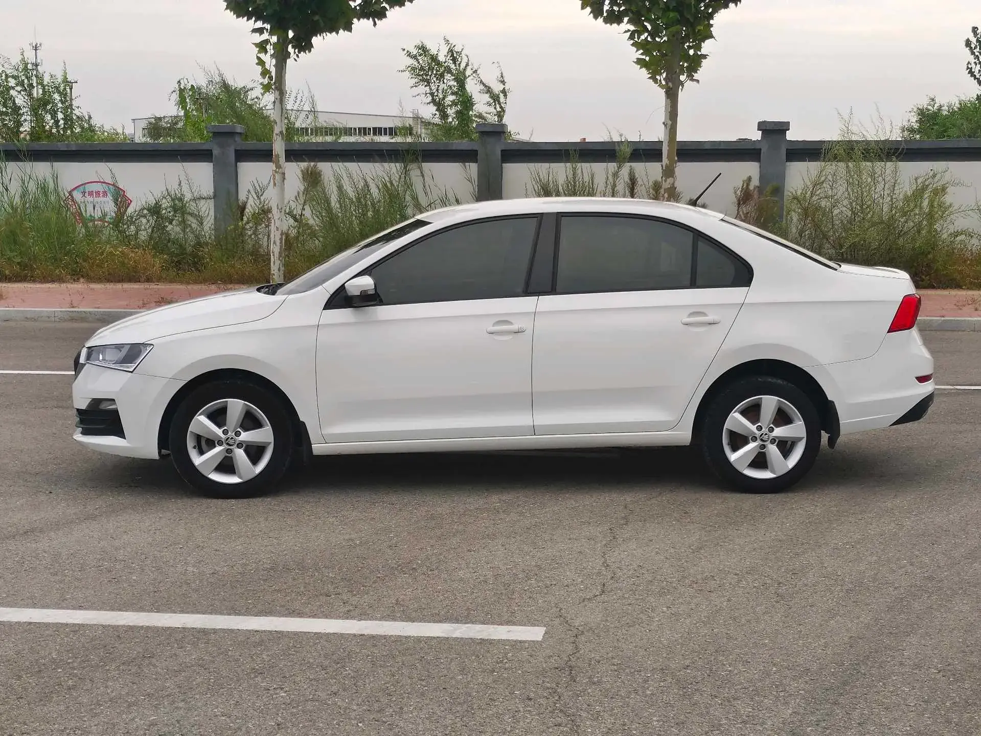 2020 SKODA RAPID thumbnail 3