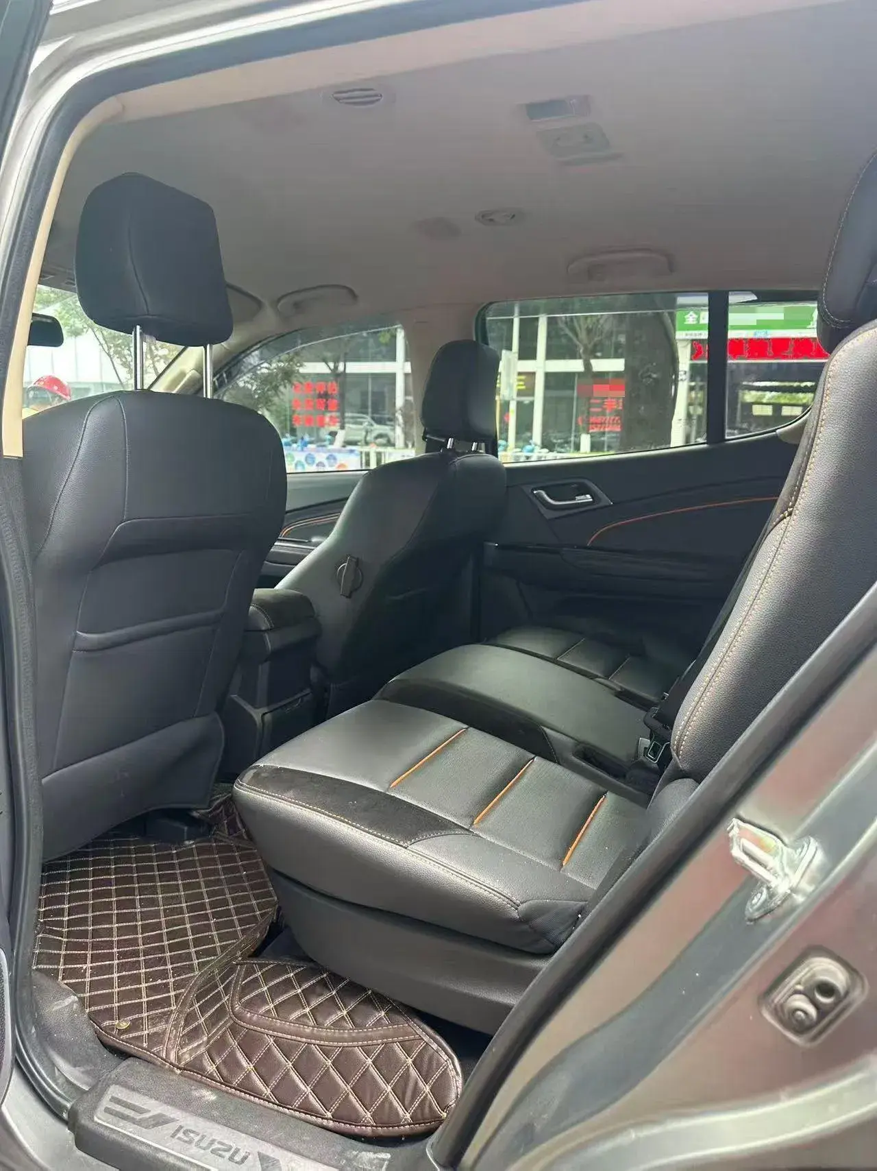 2020 ISUZU MU-X thumbnail 4