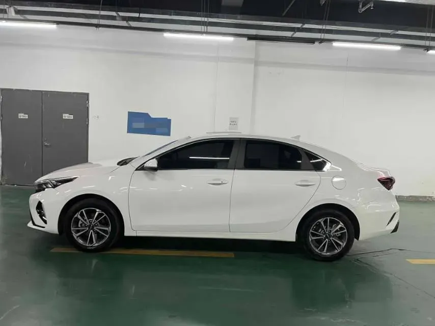 2024 Kia K3 1.5L 115HP L4 CVT,autocango,china used car exporter,china ev exporter,chinese used car exporter,chinese used ev exporter