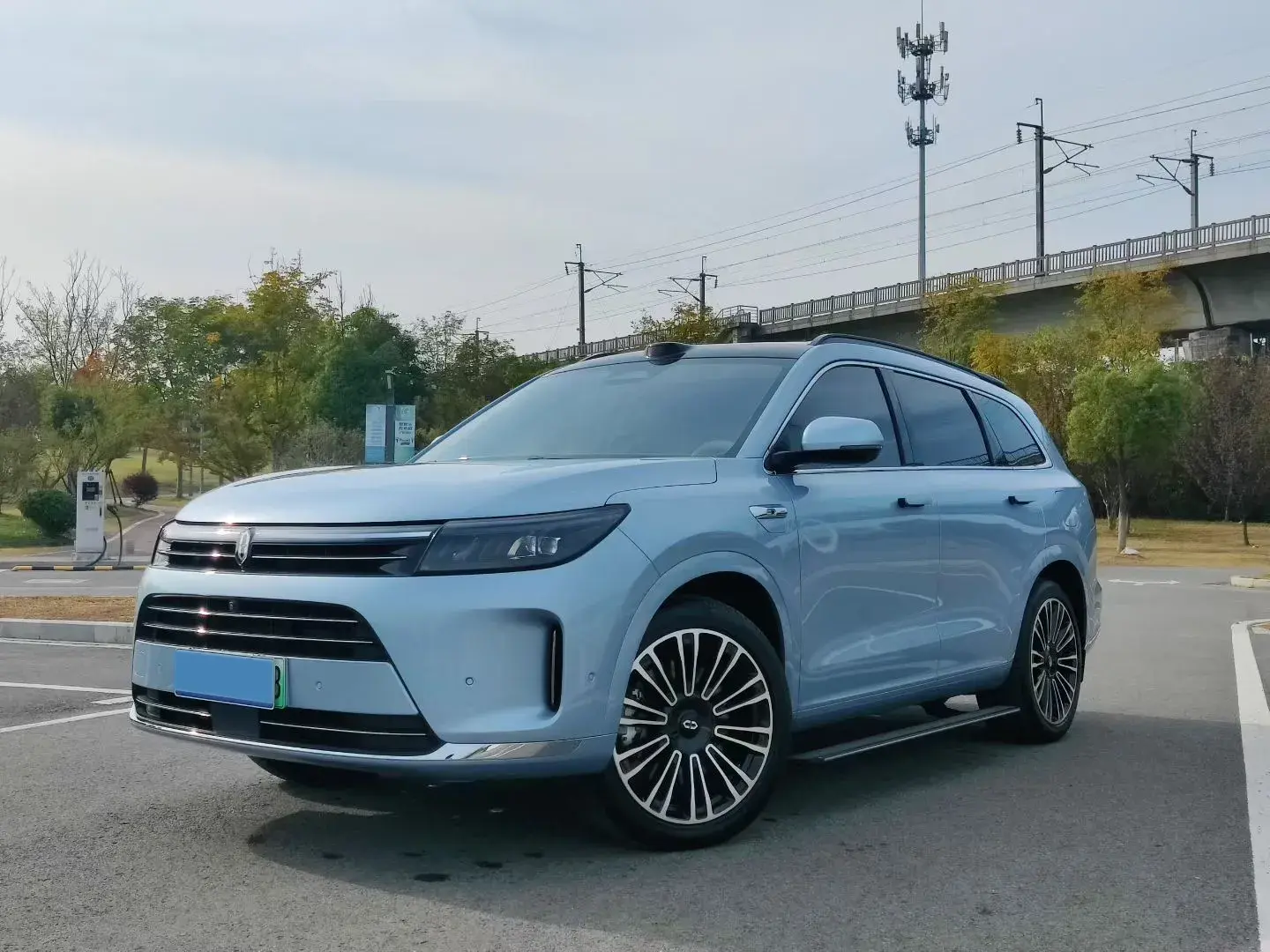 2024 AITO AITO view 1