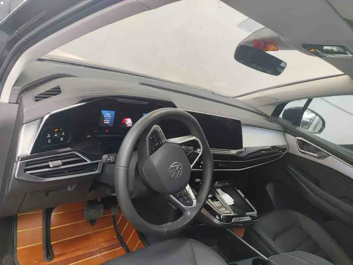 2022 VOLKSWAGEN TALAGON thumbnail 4