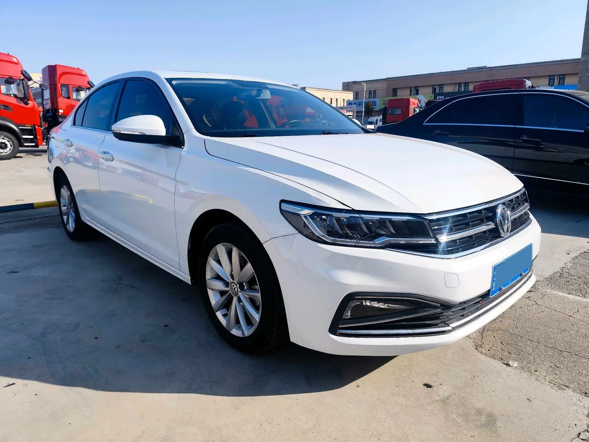 2019 VOLKSWAGEN BORA thumbnail 3