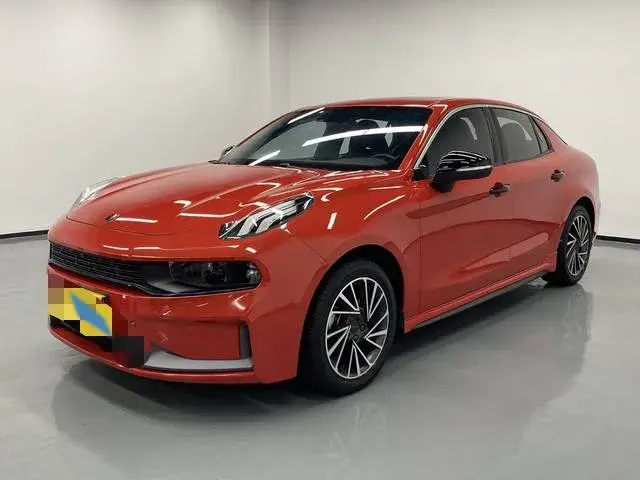 2021 LYNK&CO 03 view 1