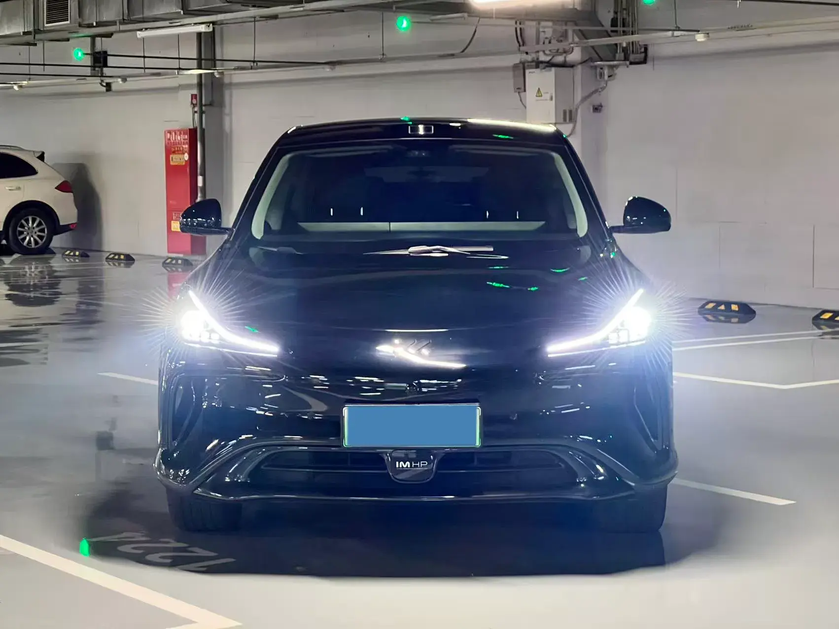 2023 IM LS6 thumbnail 2