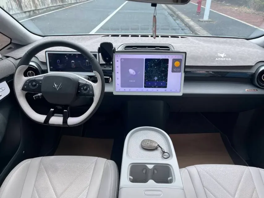 2023 ARCFOX KAOLA BEV 58.8KWH,autocango,china used car exporter,china ev exporter,chinese used car exporter,chinese used ev exporter