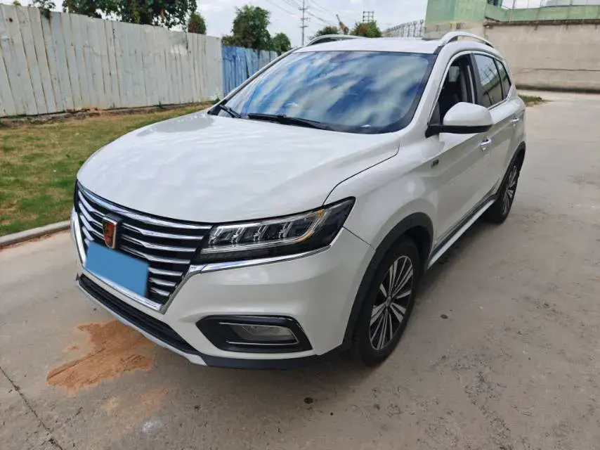 2017 ROEWE RX5 view 1