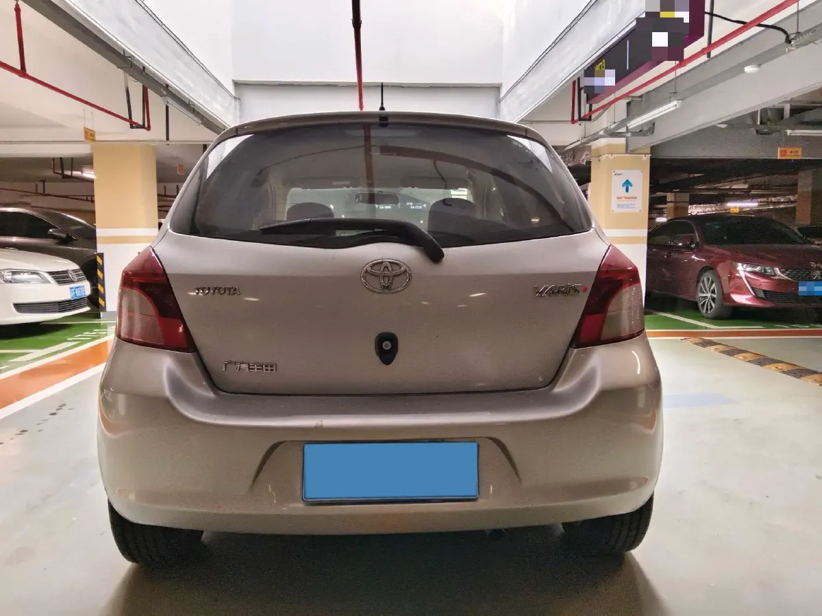2011 Toyota Yaris 1.6L 118HP L4 4AT,autocango,china used car exporter,china ev exporter,chinese used car exporter,chinese used ev exporter
