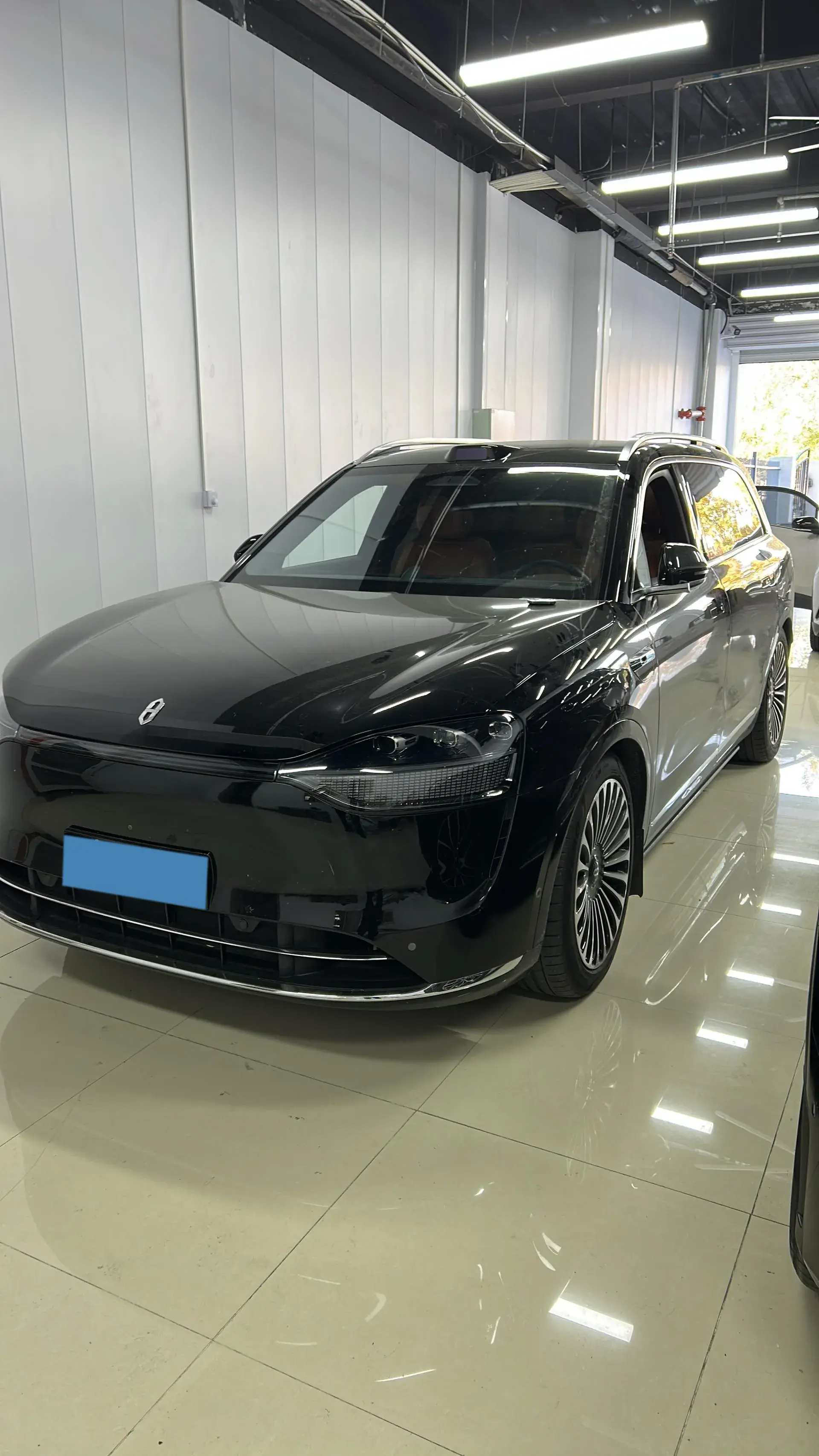 2024 AITO AITO view 1