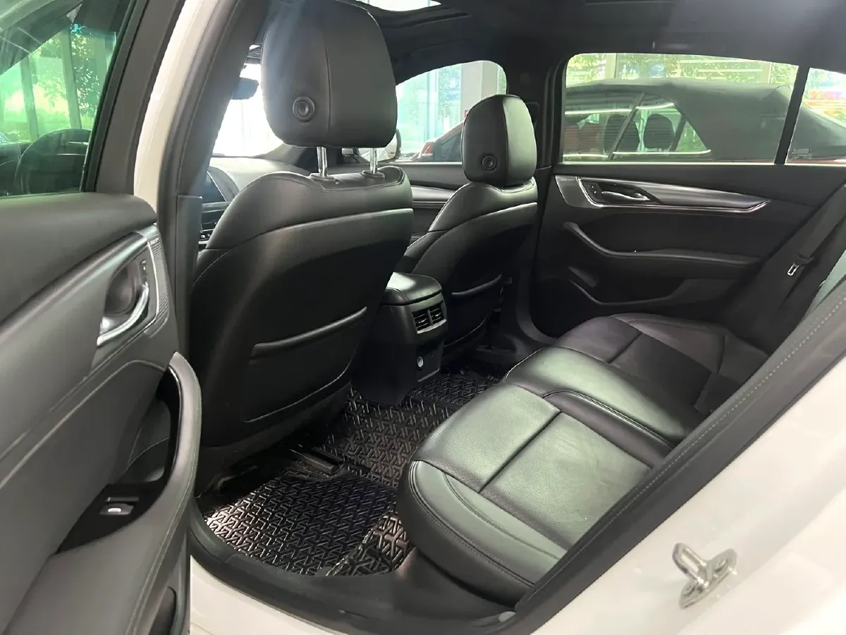 2020 Cadillac CT5 2.0T 237HP L4 10AT,autocango,china used car exporter,china ev exporter,chinese used car exporter,chinese used ev exporter