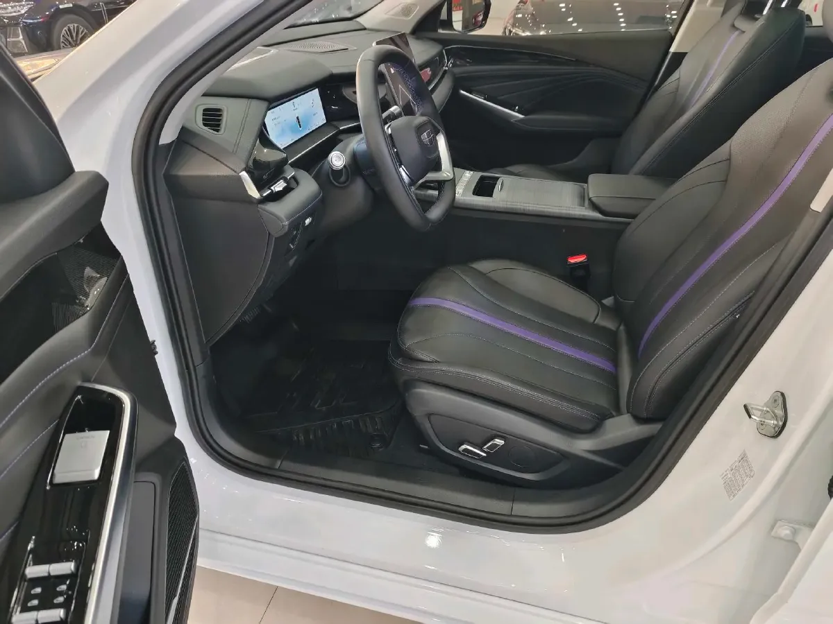 2024 Geely PrefaceL 1.5T 163HP L4 3DHT Hybrid,autocango,china used car exporter,china ev exporter,chinese used car exporter,chinese used ev exporter