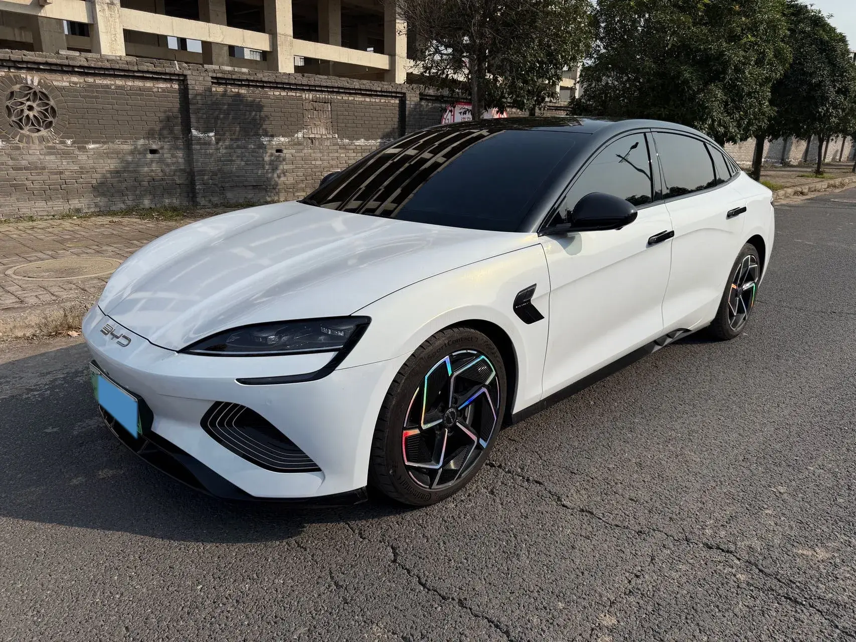 2023 BYD SEAL view 1