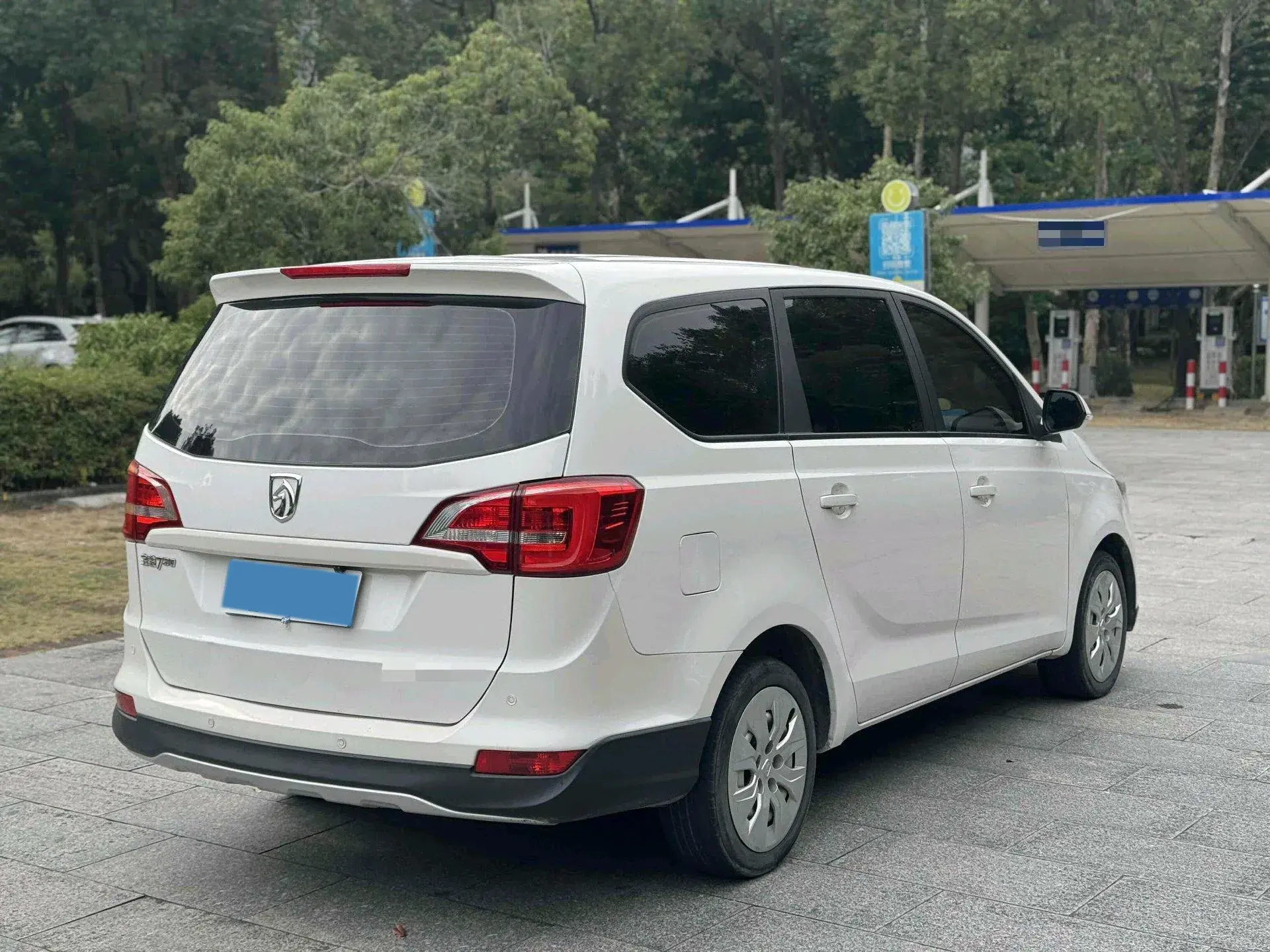 2019 BAOJUN 730 thumbnail 4