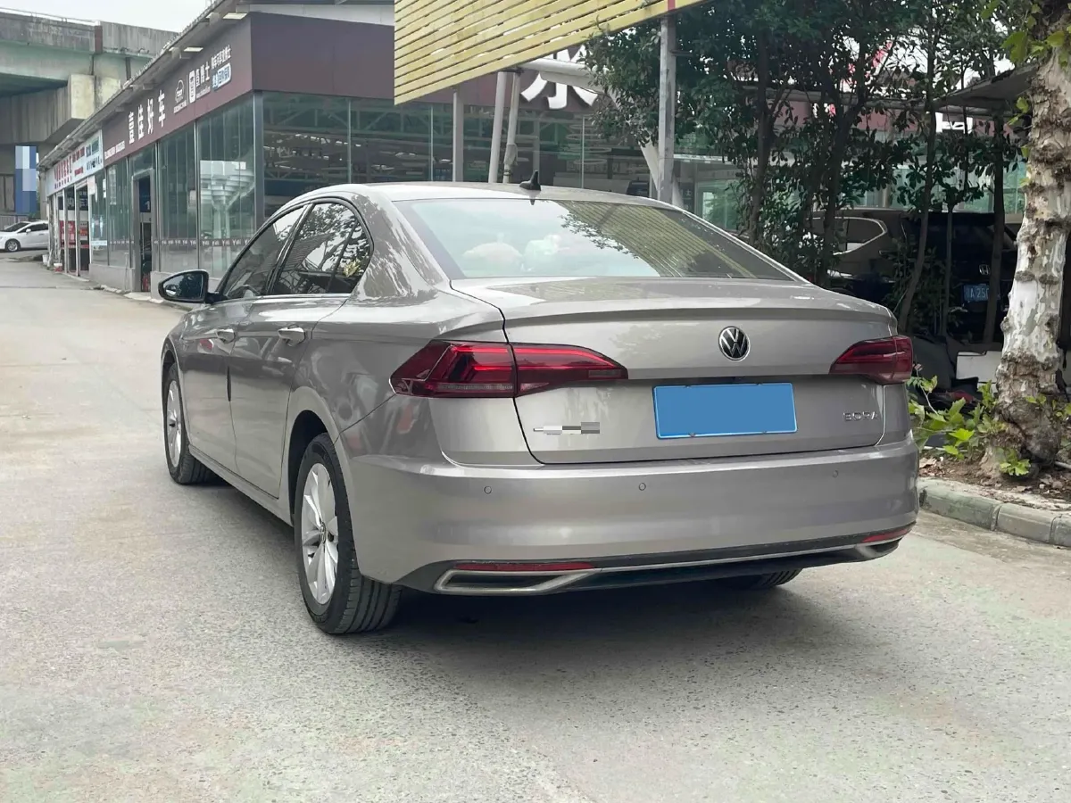 2021 Volkswagen Bora 1.5L 113HP L4 6AT,autocango,china used car exporter,china ev exporter,chinese used car exporter,chinese used ev exporter